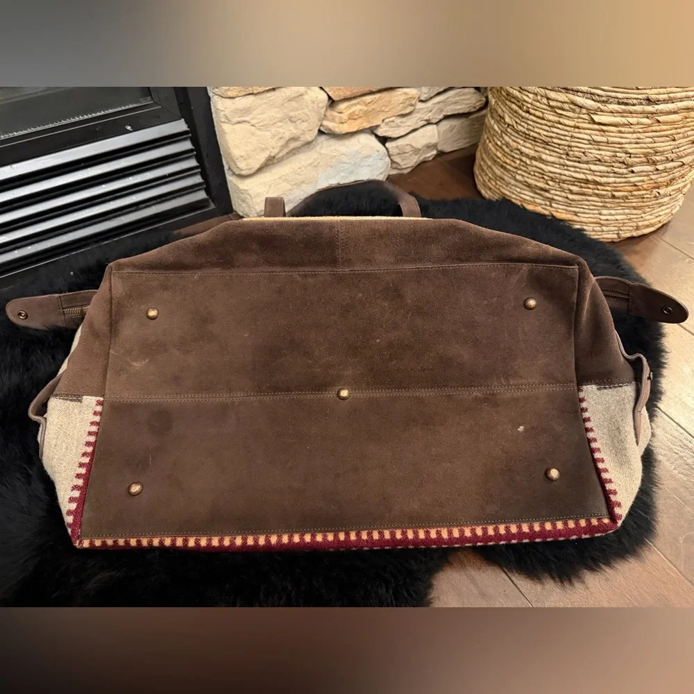 Pendleton American West Weekender - Picture 7 of 14